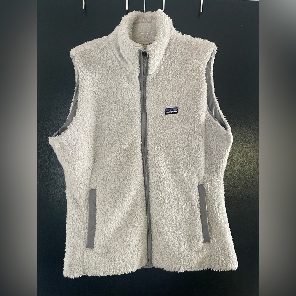 Women’s Patagonia fleece vest L